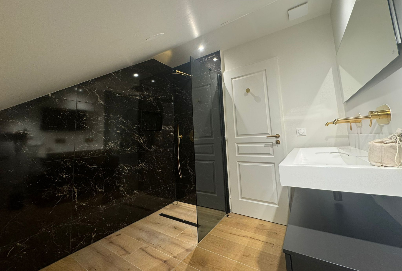 séjour alpes : salle de bain edelweiss