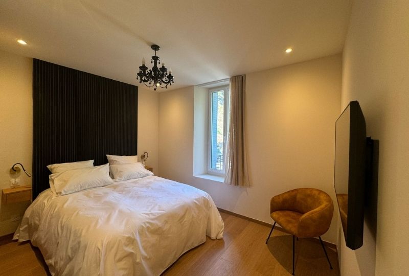 Chambre (4) de la Colchique à la Villa Belle Fleur dans le Queyras